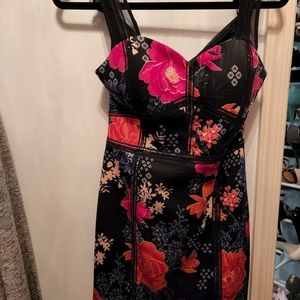 Guess flower dress